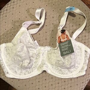 Bali White Lace Underwire Bra